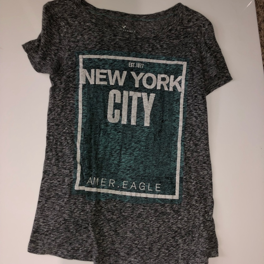 American Eagle tee